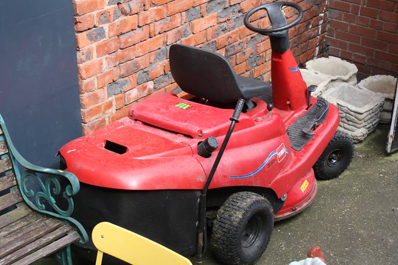 A Toro ride on lawnmower - Image 2 of 2