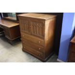 Oak dressing table and chest of drawers