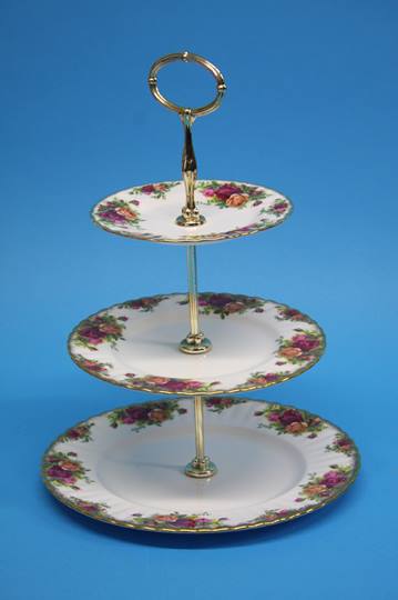 A Royal Albert 'Old Country Roses' tea service and