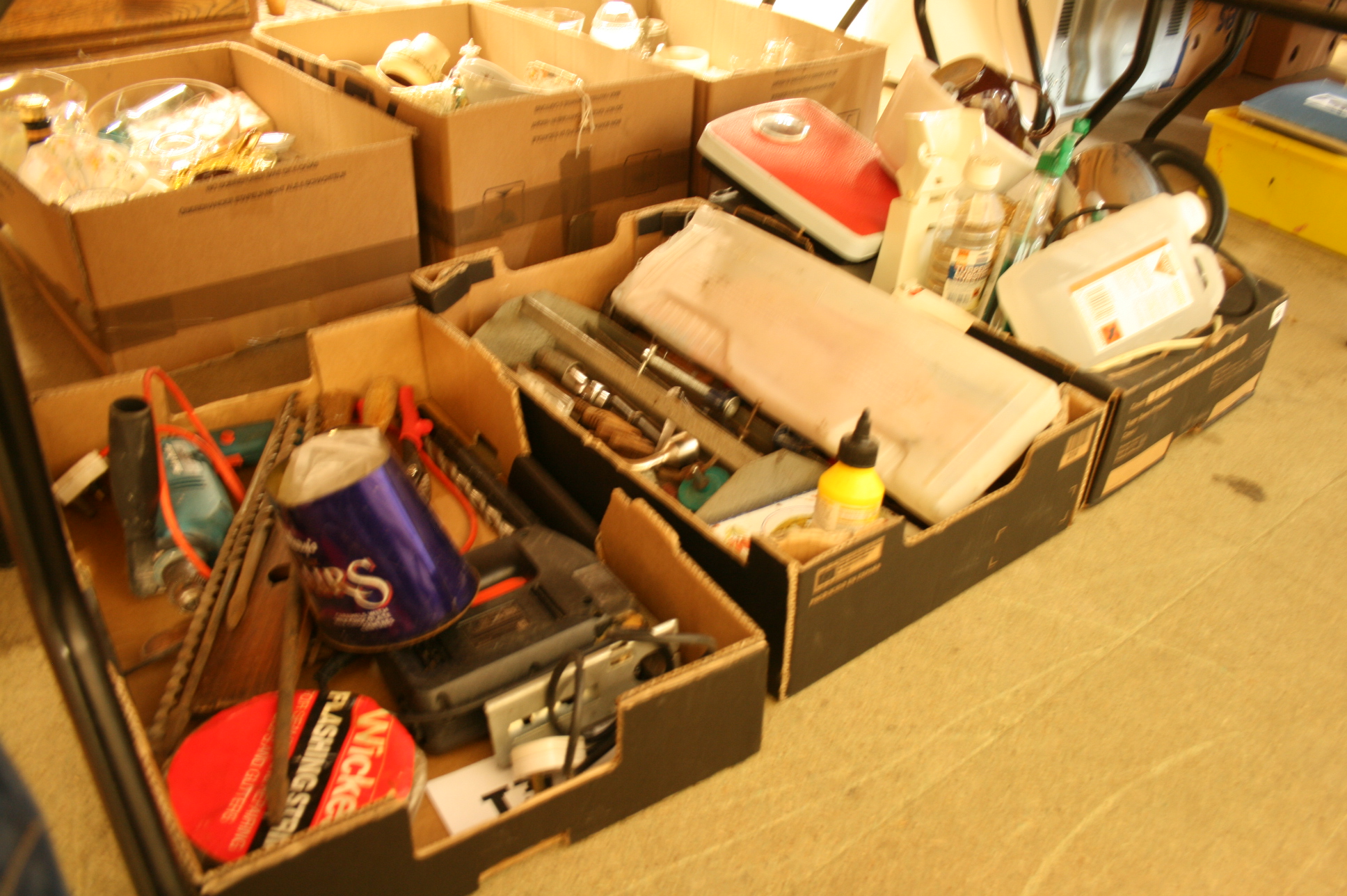 Quantity of tools etc.