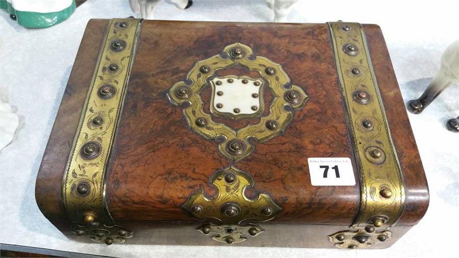 A Victorian walnut and brass bound jewellery box, - Image 6 of 6