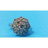 18ct White gold diamond cluster ring