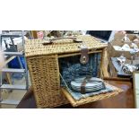 Picnic hamper