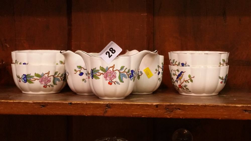 Aynsley 'Pembroke' bowls and jugs