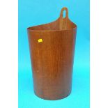 A Norwegian teak waste-paper bin by P.S. Heggen. 4