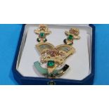 An emerald brooch and earrings, 18ct, 11.1grms