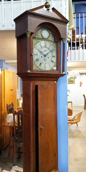 An oak cased 8 day long case clock, brass dial with subsidiary date and seconds dial, signed - Image 4 of 4