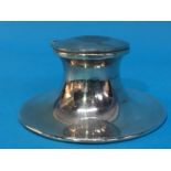 An Elkington silver plated Capstan inkwell