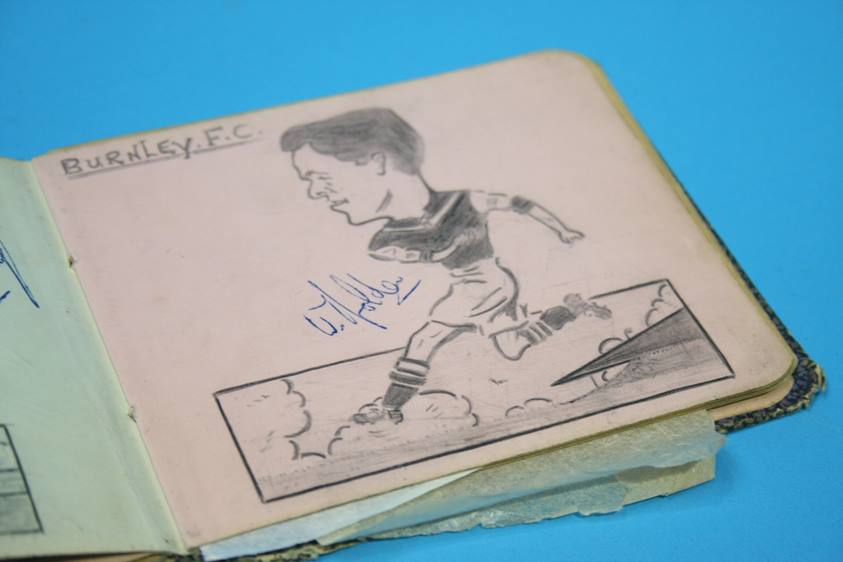 Collection of 186 Football Autographs from the 1950's in four books, each with individual autographs - Image 159 of 252