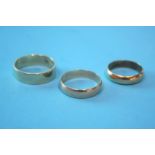 Gold rings stamped 585, another 10ct and one stamped 750ct. Weight 14.9grams