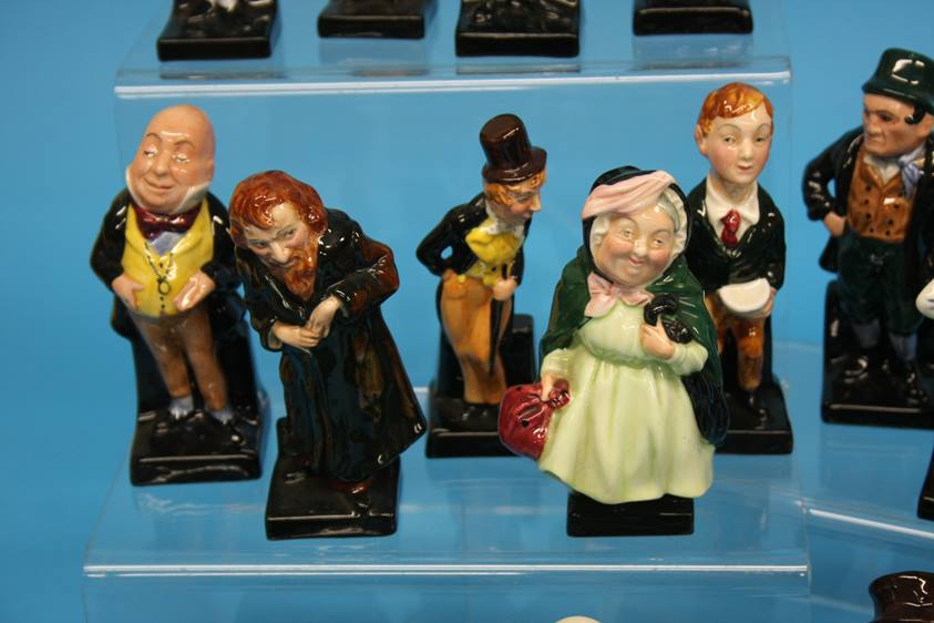 A set of twenty four Royal Doulton Dickens figures - Image 5 of 6