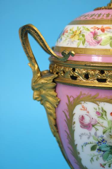 A Continental porcelain three piece garniture, each vase decorated on a pink Sevres style ground - Image 16 of 18