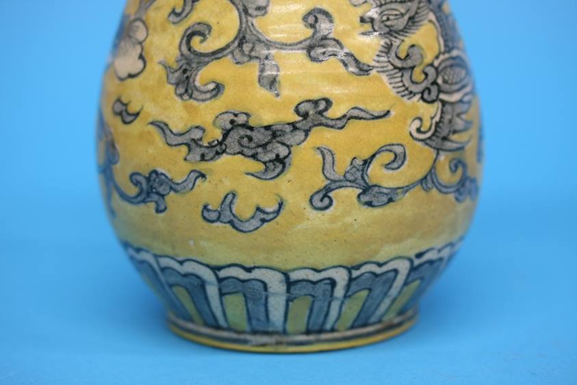 A Ming style yellow ground vase. 23cm high - Image 3 of 6