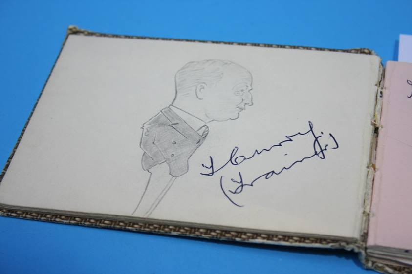 Collection of 186 Football Autographs from the 1950's in four books, each with individual autographs - Image 170 of 252