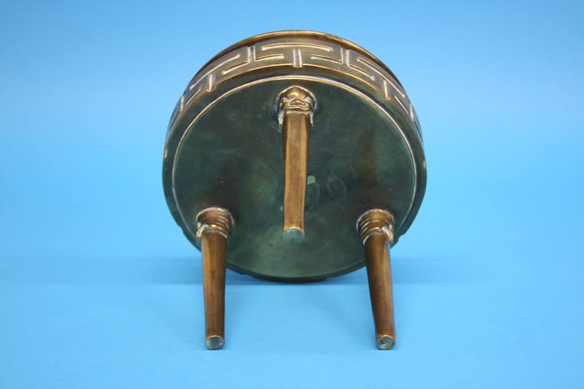 A bronze tripod censer with lion mask terminals and geometric design. 17 cm diameter by 20 cm high - Image 4 of 4