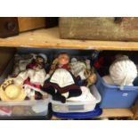 Large quantity of dolls