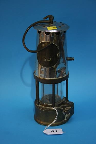 An Eccles miners lamp - Image 3 of 3