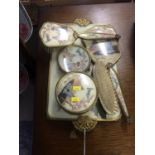 Japanese style dressing table set