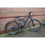 Gents black Mountain bike