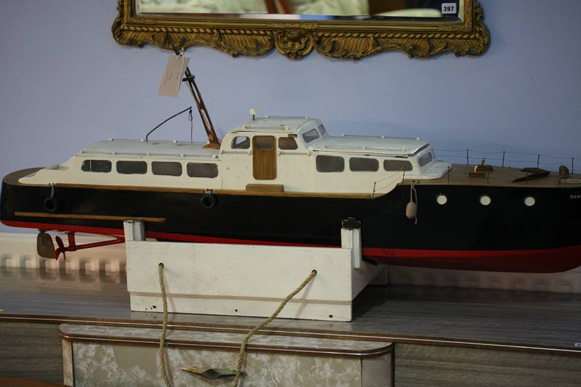 Large model boat 'Sandalwood'