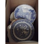 Assorted cabinet plates, blue and white etc