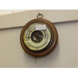 Small barometer