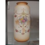 Crown Ducal vase in blush ivory