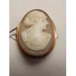 9 ct gold Cameo brooch