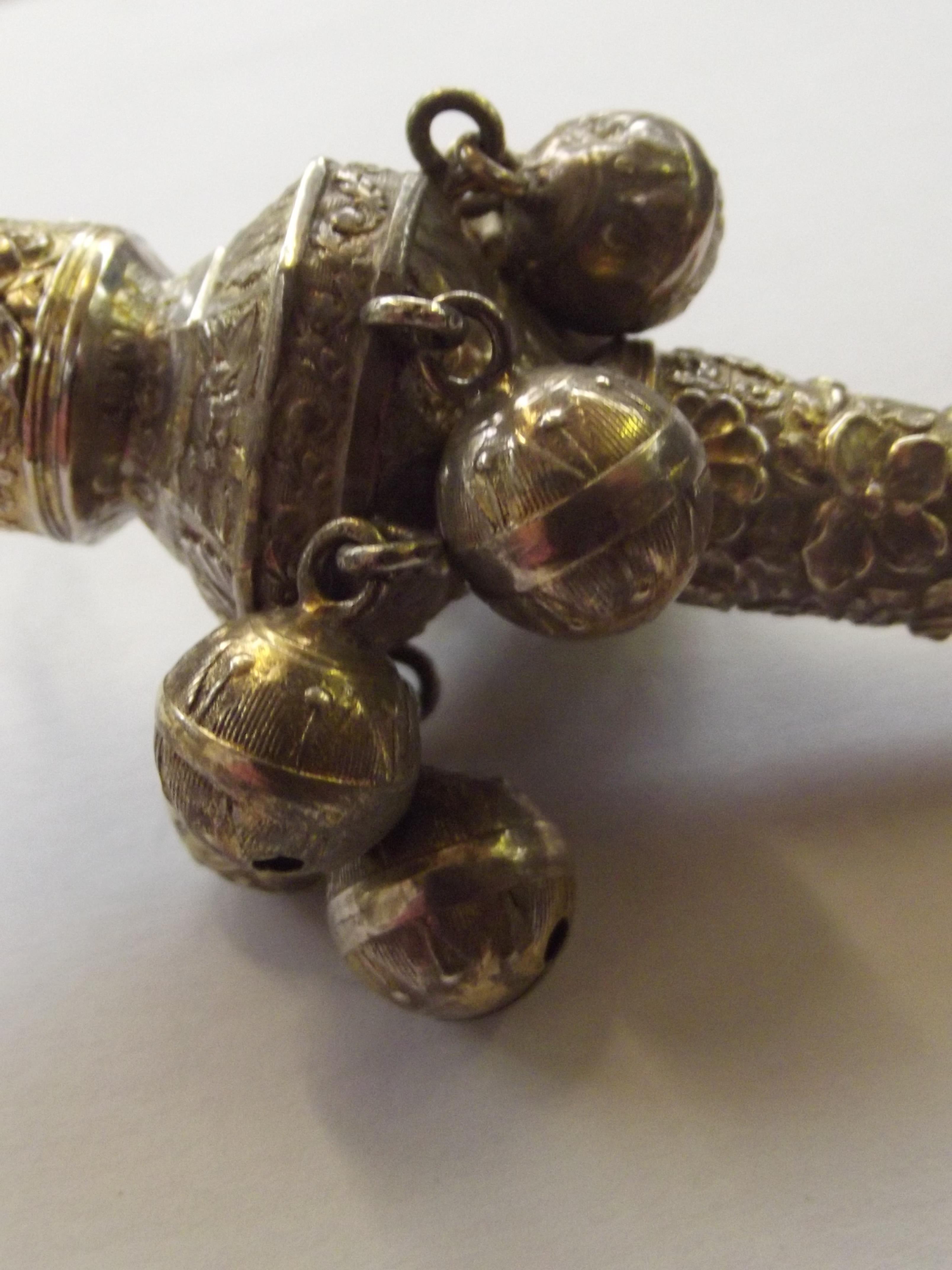 George III silver baby's rattle, foliate and flora - Image 4 of 6