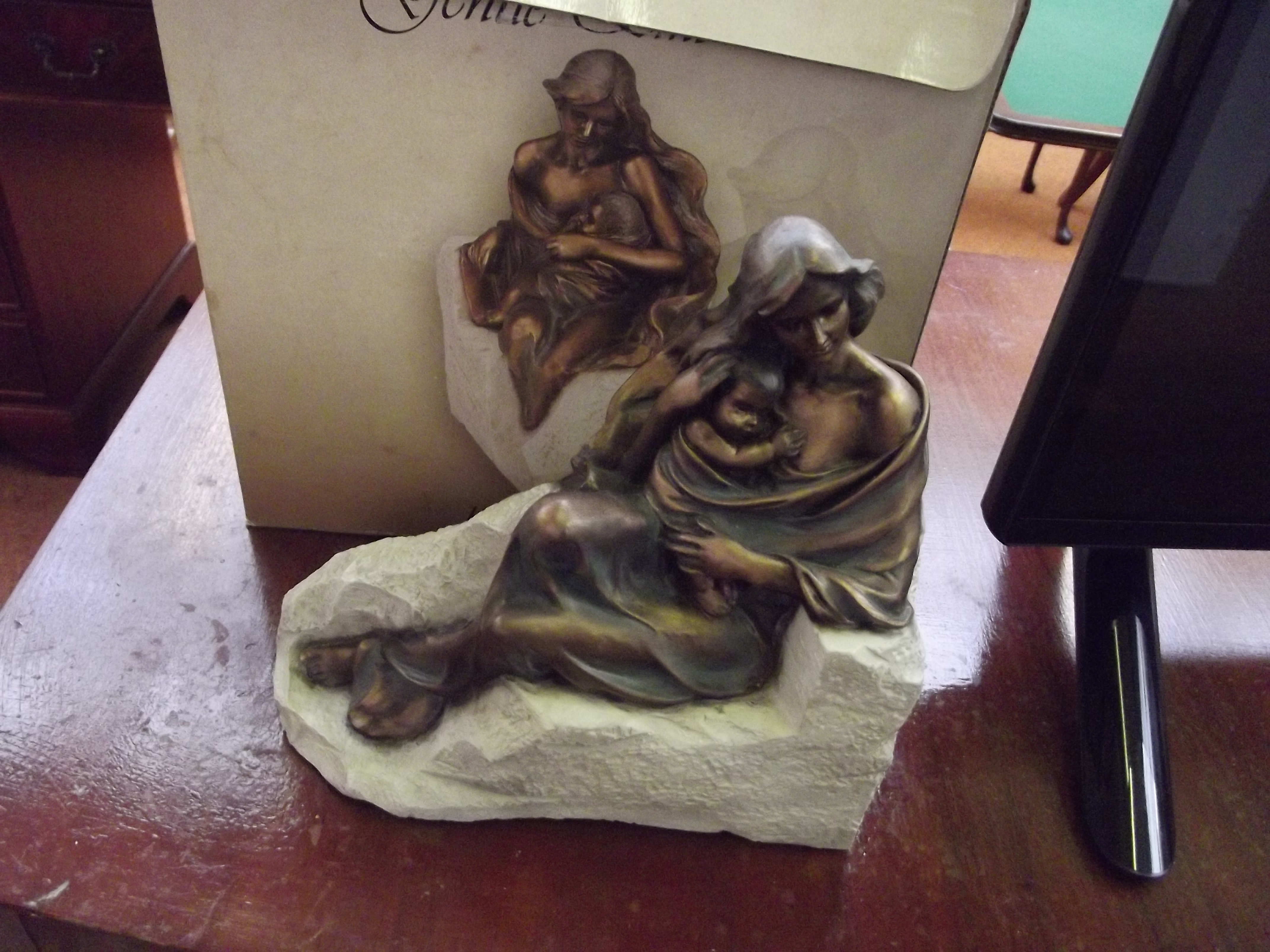 Bronzed resin figure, Mother and Child