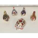 5x Royal Crown Derby paper weights, 4x birds 1x tu