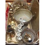 Assorted brassware to include candlesticks, a mini