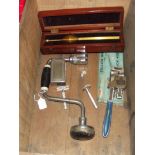 Hand tools and vintage razors to include a late 19