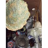 Assorted glass and ceramics to include a mottled p