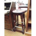 Deep buttoned leather seated bar stool