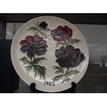 Moorcroft tubeline floral plate