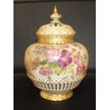 Late Victorian Royal Worcester lidded pot pourri v