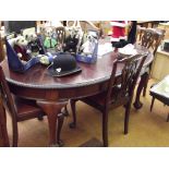 Very good quality extending table with ball and cl