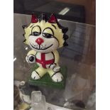 Lorna Bailey cat, football player