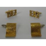 Two pairs of gold cufflinks