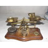 A set of postal scales & weights