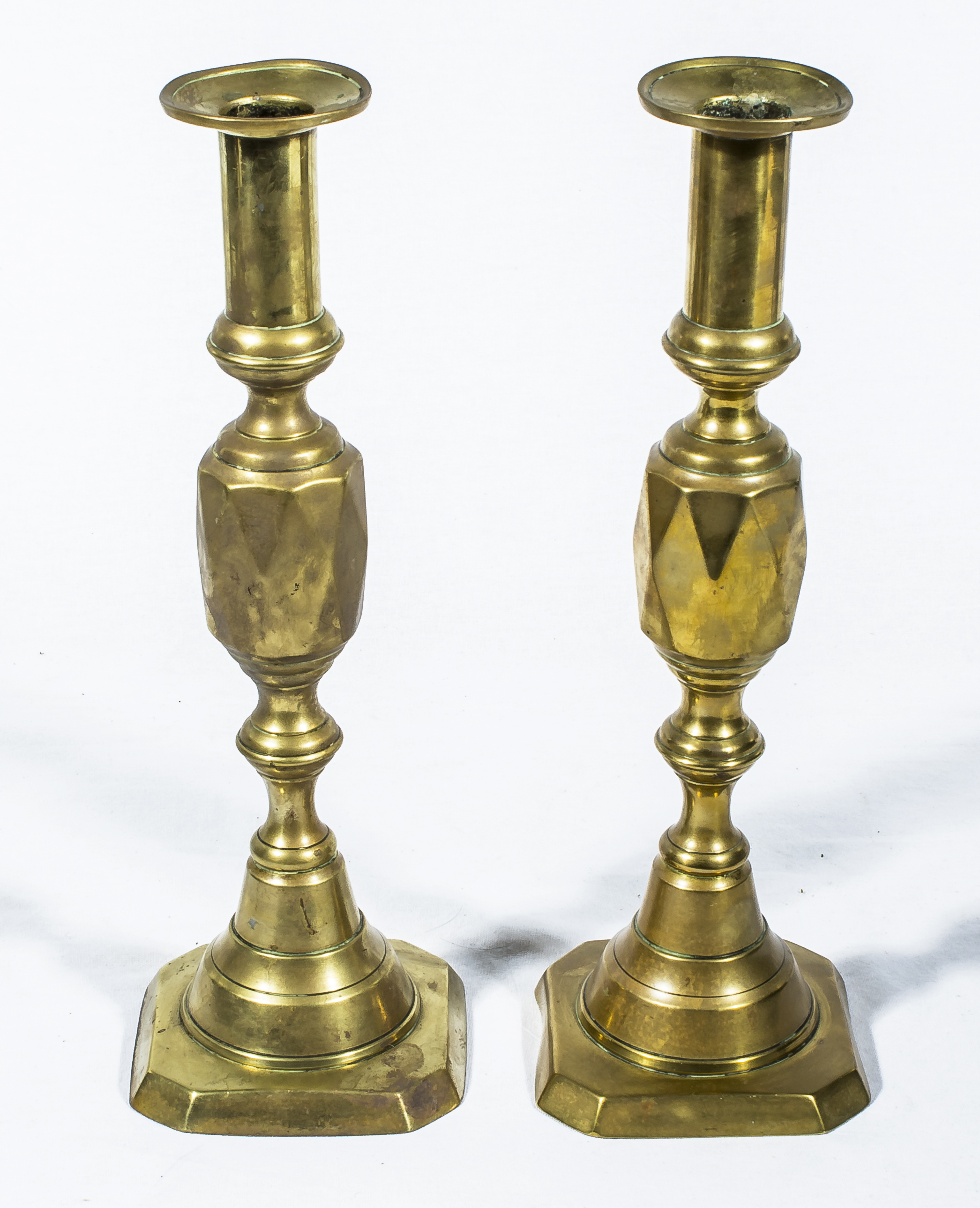 Three pairs of brass candlesticks - Image 4 of 4