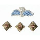 Parachute Regiment fabric wings and three pips