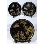 A pair of Oriental dishes and a tray