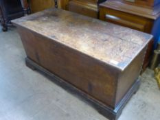 An Antique Oak Linen Chest, approx 102 x 47 x 50 cms.