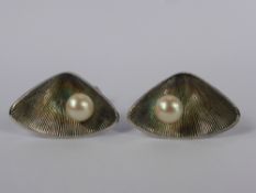 A Set of Two 18 Ct White Gold, Metal and Pearl Dress Studs, pearls 5 mm, approx 2.6 gms together