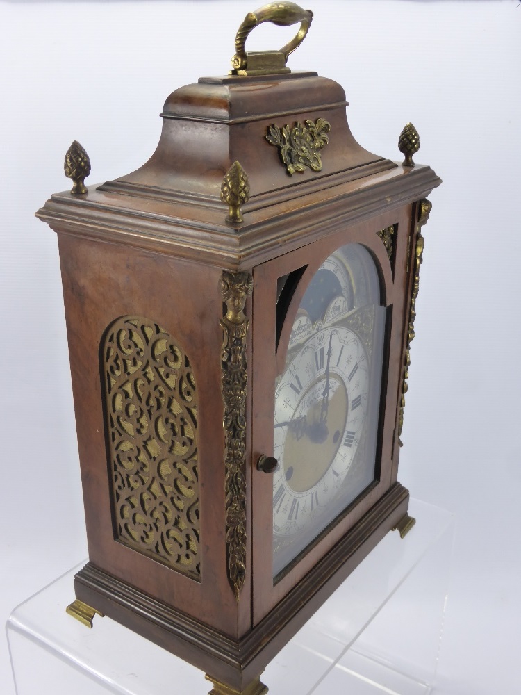 A Thomas Smith London Bracket Clock in Walnut Case, the 6" brass arched dial marked Thomas & - Image 2 of 2