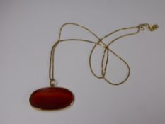 A Lady's Oval Banded Agate Pendant, yellow gold setting suspended on an 18 ct gold chain, agate 33 x