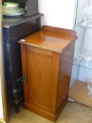 A Mahogany Bedside Cabinet, approx 38 x 36 x 75 cms