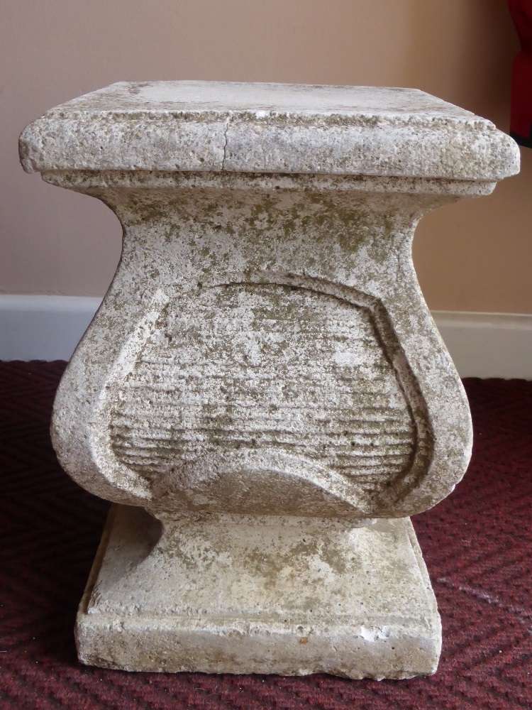 A Stone Composite Garden Plinth, approx 40 x 29 cms 16. - Image 2 of 2